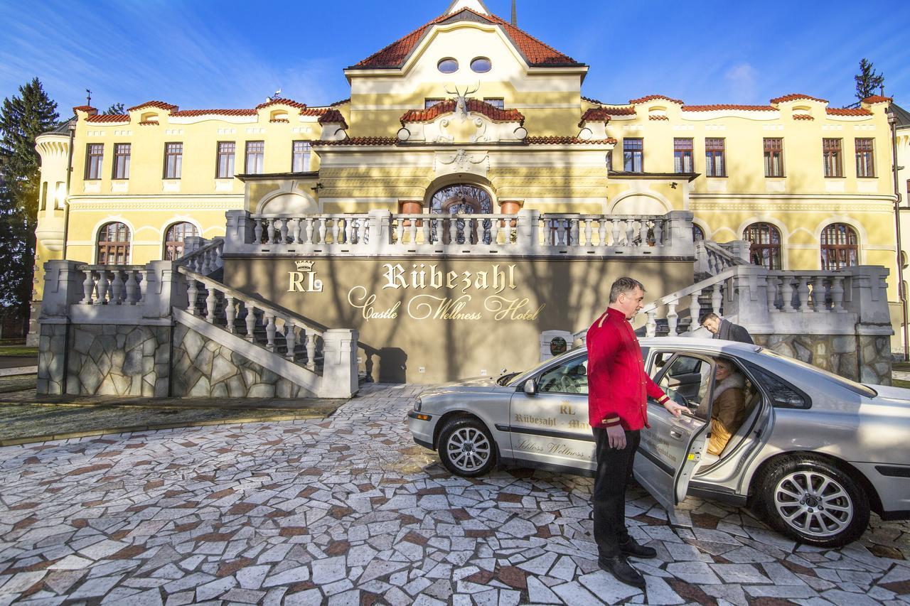 Rubezahl-Marienbad Luxury Historical Castle Hotel & Golf-Castle Hotel Collection Esterno foto
